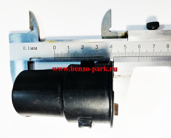 Амортизатор штанги (уплотнитель) бензокос с объемом двигателя 26-52 см3, под штангу диаметром 26мм (тонкий, под высокую корзину)
